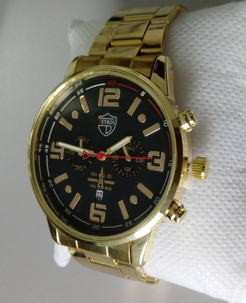 Óra férfiaknak! Új! Pontosan működik. Dobozával. Strapára. Tok: 42mm