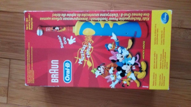 Oral-B Mickey elektromos fogkefe elad