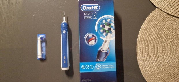 Oral B Pro2 elektromos fogkefe!