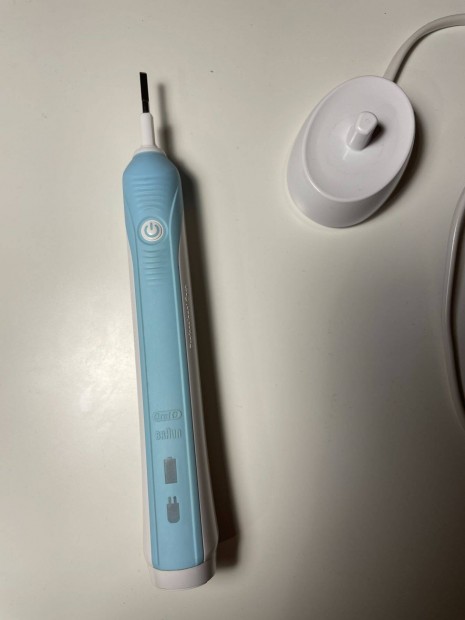 Oral-B Pro 500 elektromos fogkefe