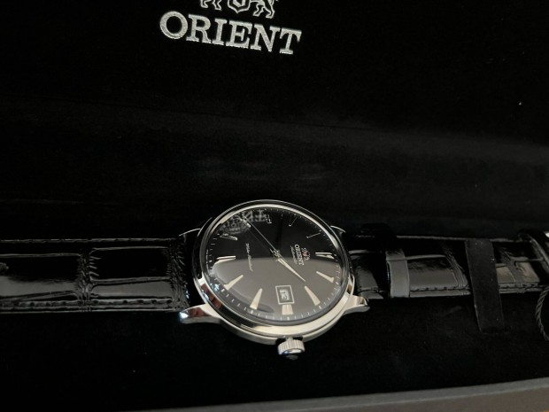 Orient Bambino fekete