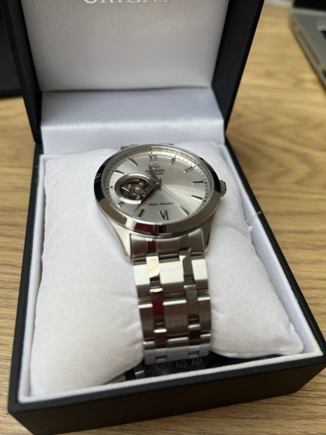 Orient golden eye II