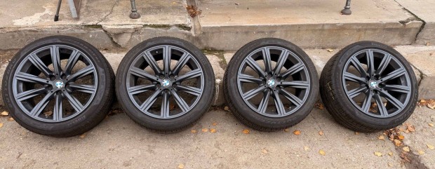 Originl BMW 4-es 225/45 R18 Tlikerk Tligumi 4mm Pirelli Sottozero