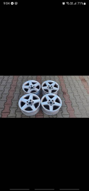 Original BMW alufelni szett 7x16 ET18 5x120 E60 E61 Z7570618T