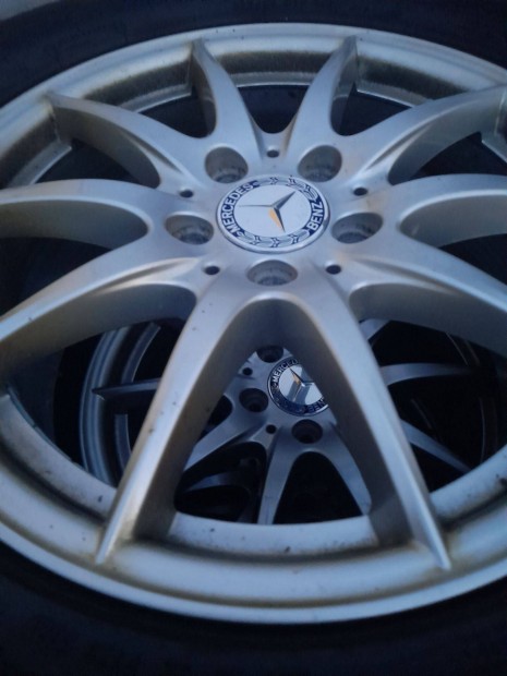 Original Mercedes-Benz Alufelni 7,5 J x 17 ET 53 M-/Gle-Klasse 166 A16