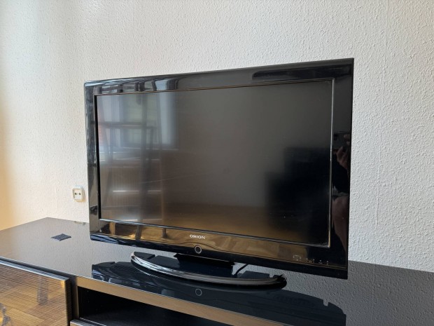 Orion 32" LCD TV