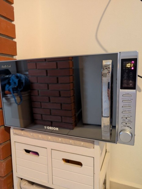 Orion mikrohullámú sütő + grill 23 liter, 900W