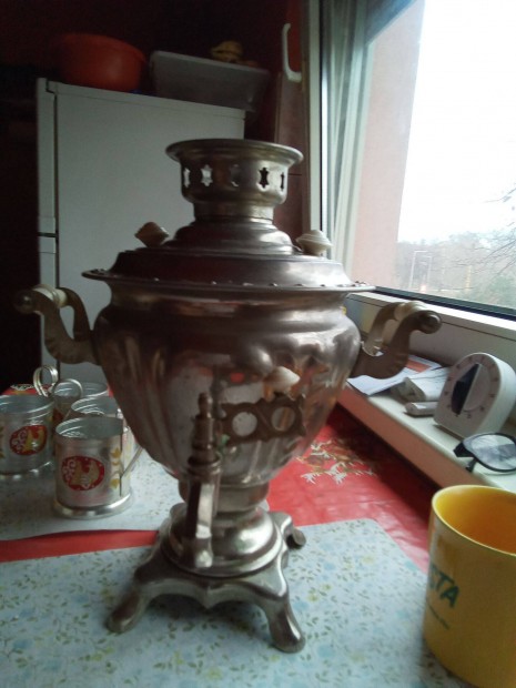 Orosz Vintage Szamovár kábellel pohár tartokkal