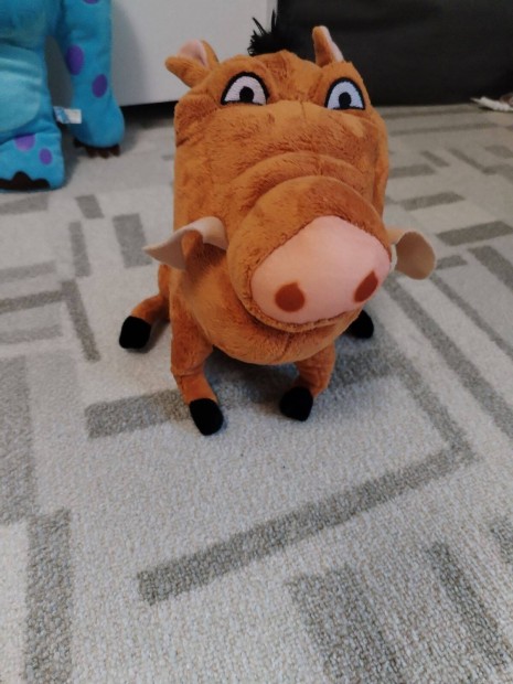 Oroszlnkirly pumba plss 24cm-es