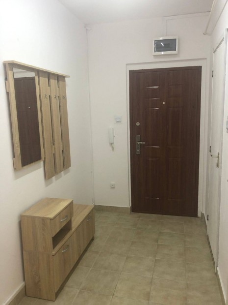Oroszlnyi laks albrlet