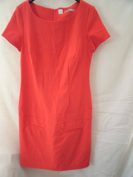 Orsay piros elegns 36-os ruha . Htul cipzras