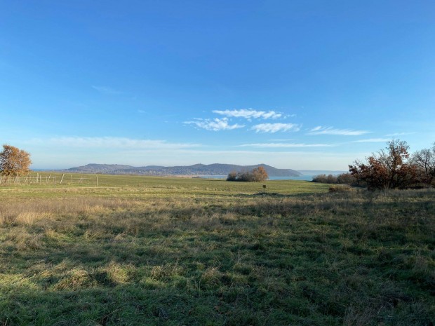 rvnyesen elad panorms zrtkerti ingatlan/rvnyes, Tihany