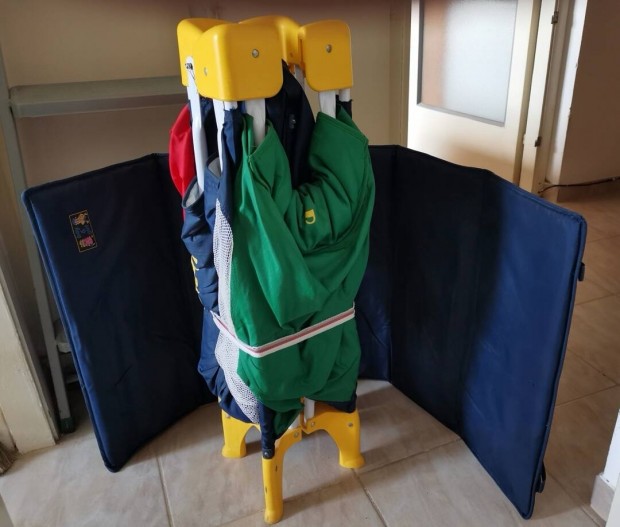 �ssze csukhat� utaz� gyerek�gy 