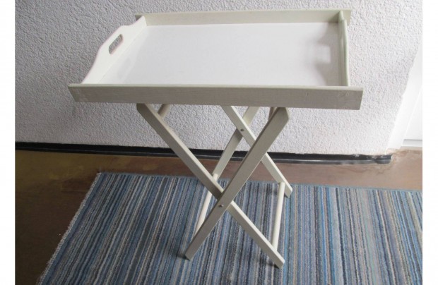 �sszecsukhat� fa t�lc�s zs�rasztal