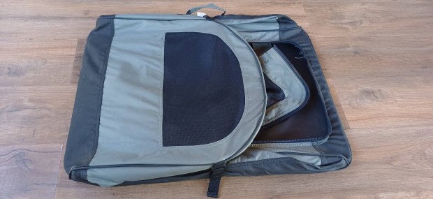 �sszecsukhat� mobil kutyah�z decathlonos