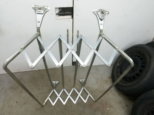 sszecsukhat rgi tetcsomagtart retro Wartburg Lada Trabant