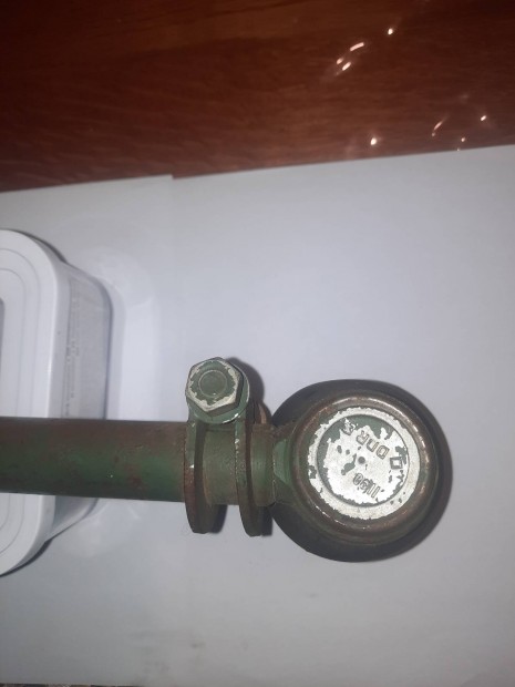 �sszek�t� r�d