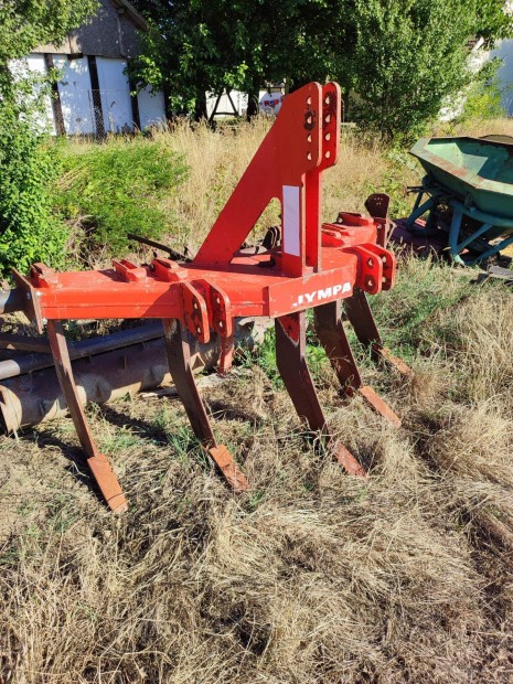 Öt késes jympa talaj lazitó traktor után eladó