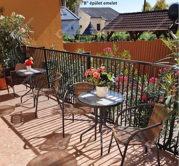 Otthonnak, nyaral�nak, befektet�snek is kiv�l�