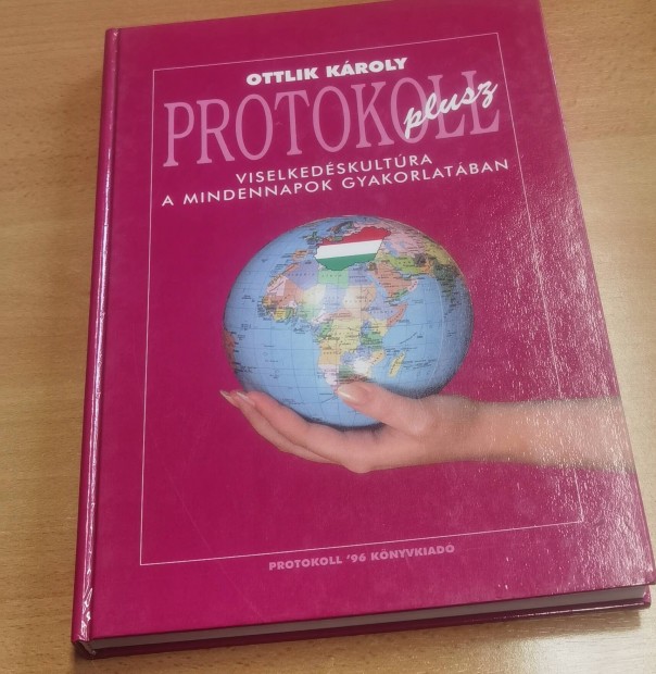 Ottlik Károly protokoll plusz könyv új állapotú