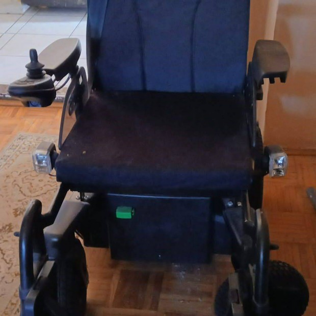 Ottobock elektromos kerekessz�k �jszer�, sosem haszn�lt