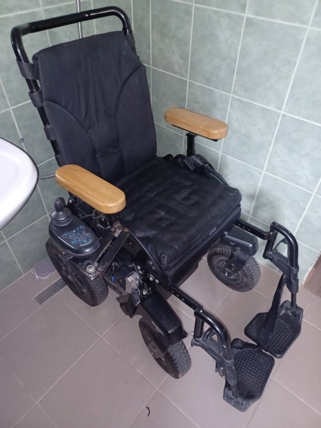 Ottobock elektromos kerekessz�k 
