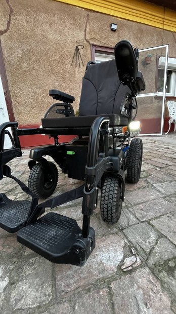 Ottobock elektromos kerekesszk. 