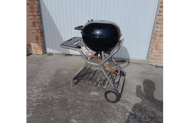 Outdoorchef komoly grillkocsi, grillező jó állapotban eladó. Kerekeken