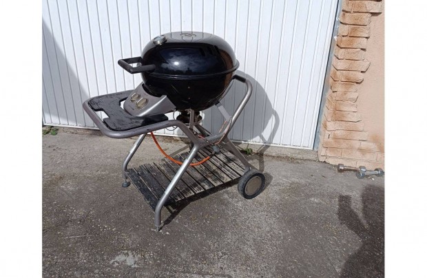 Outdoorchef komoly grillkocsi, grillező jó állapotban eladó. Kerekeken