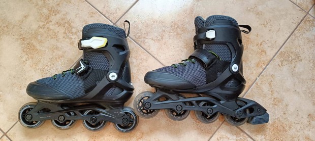Oxelo Abec 5 40-es görkorcsolya