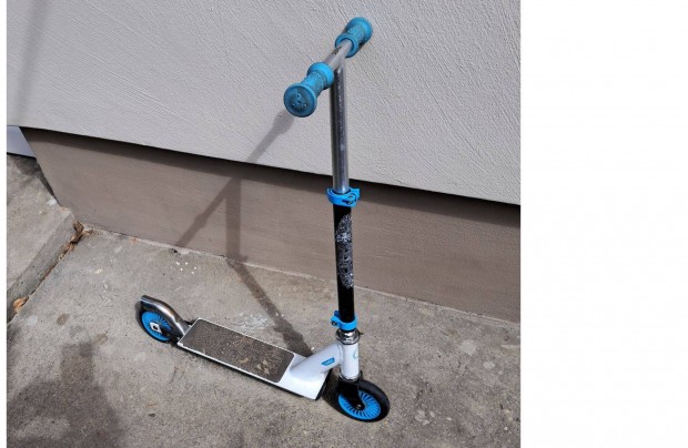 Oxelo (Decathlon) roller gyereknek