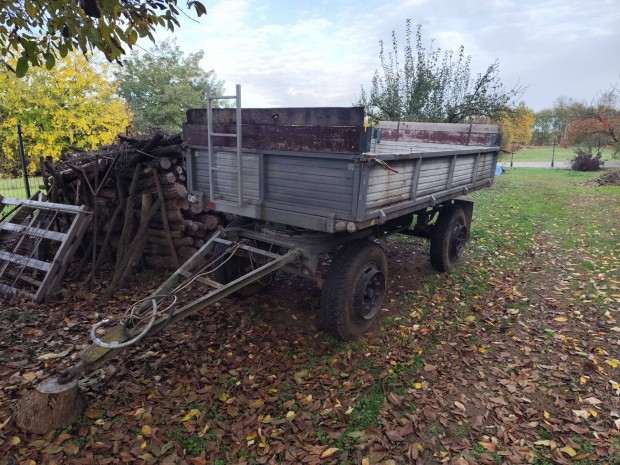 PBK 3.5 pótkocsi eladó