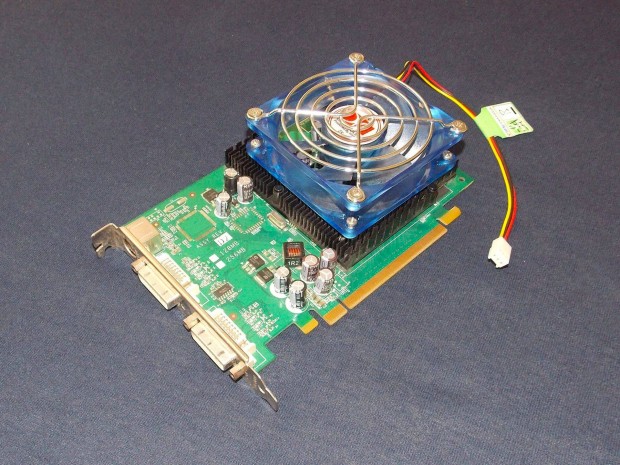 PCI-E videkrtya PC-be, Nvidia Geforce 7300-LE, 256 MB