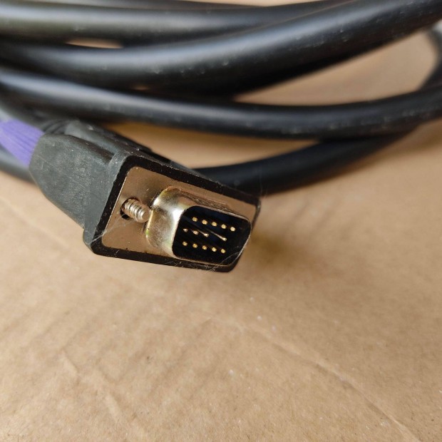 PC VGA (D-sub) kábel 5 méter