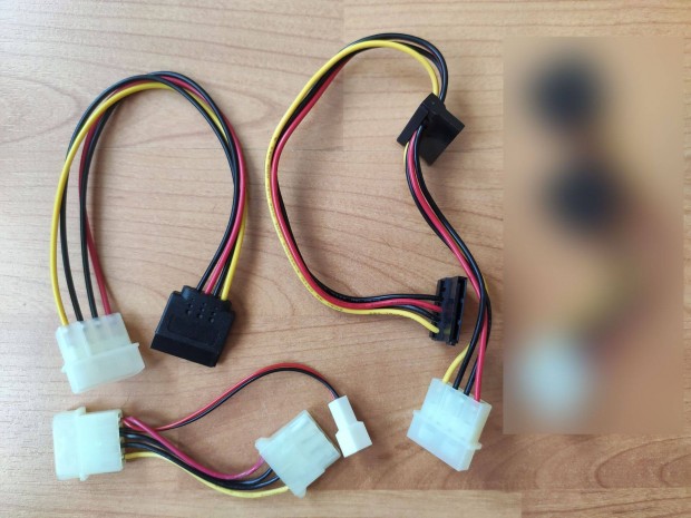PC k�belek molex SATA ventil�tor