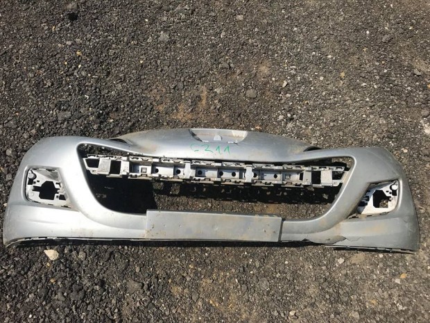 PEUGEOT 207 2009-2012 Első Lökhárító Enyhén sérült eladó