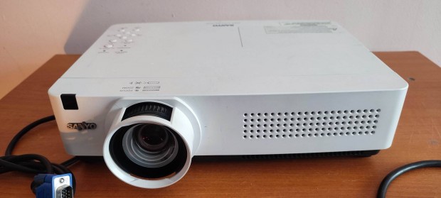 PLC-Xu301A XGA Projector