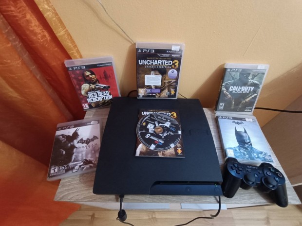 PS3 slim játékokkal minden tartozékával