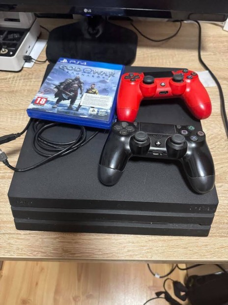 PS4 Pro 1TB Elad