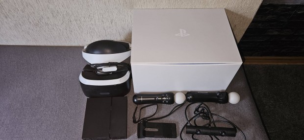 PS4 Pro 1TB+ Psvr 1, 2 move controller 2 PS4 controller+vr wolrds