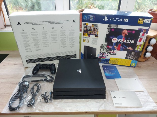 PS4 Pro 7216 Kszlet 77 Jtkkal! 1 TB! Dobozban!