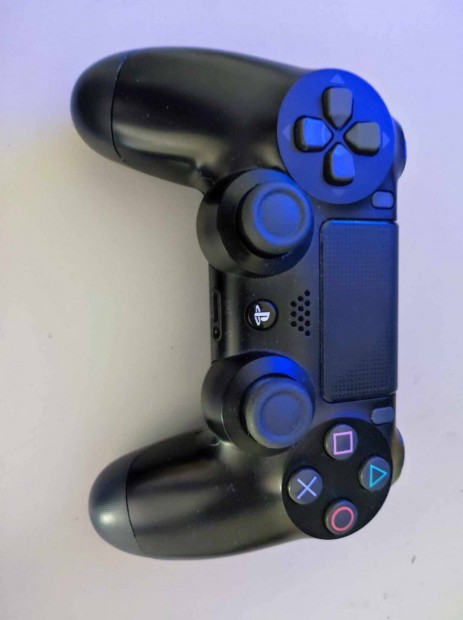 PS4 kontroller