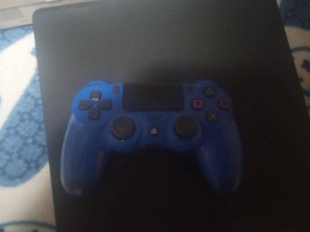 PS4 slim limited joyal dobozzal 