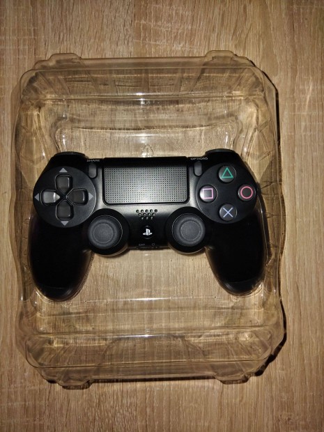 PS4 j kontroller ingyen gls futrral