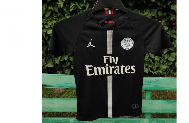 PSG eredeti Nike Jordan fekete gyerek mez (137-147)