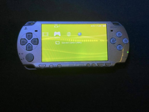PSP 2000-es modell