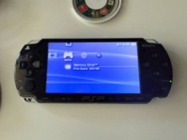 PSP 2004+3 db jtk+1Gb memo