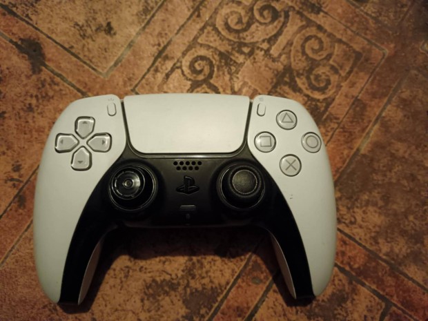 PS 5 controller 