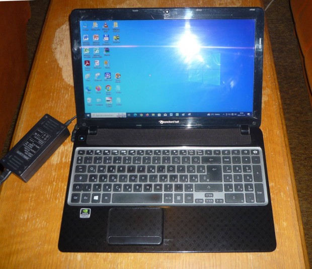 Packard Bell Easynote TV11HC (B980-4GB-120GB SSD) ex-gamer, jól műxik
