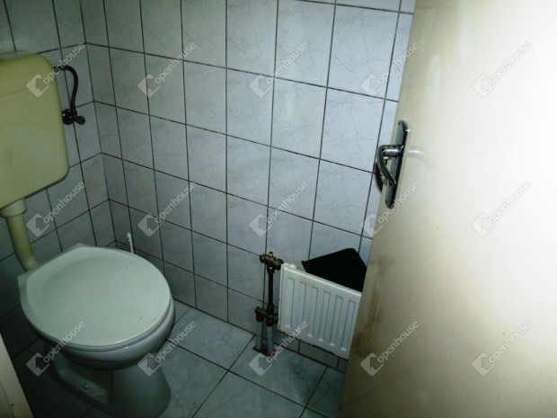 Pacs�n apartman lak�s kiad�!